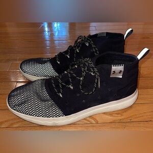 Under Armour Mid Black Charged 24/7 Lace Up Sneakers Running Shoes Men’s 13